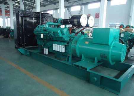 宜丰800kw康明斯柴油发电机组图片 宜丰800kw康明斯柴油发电机组图片