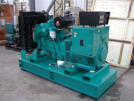 宜丰200kw康明斯柴油发电机组图片 宜丰200kw康明斯柴油发电机组图片